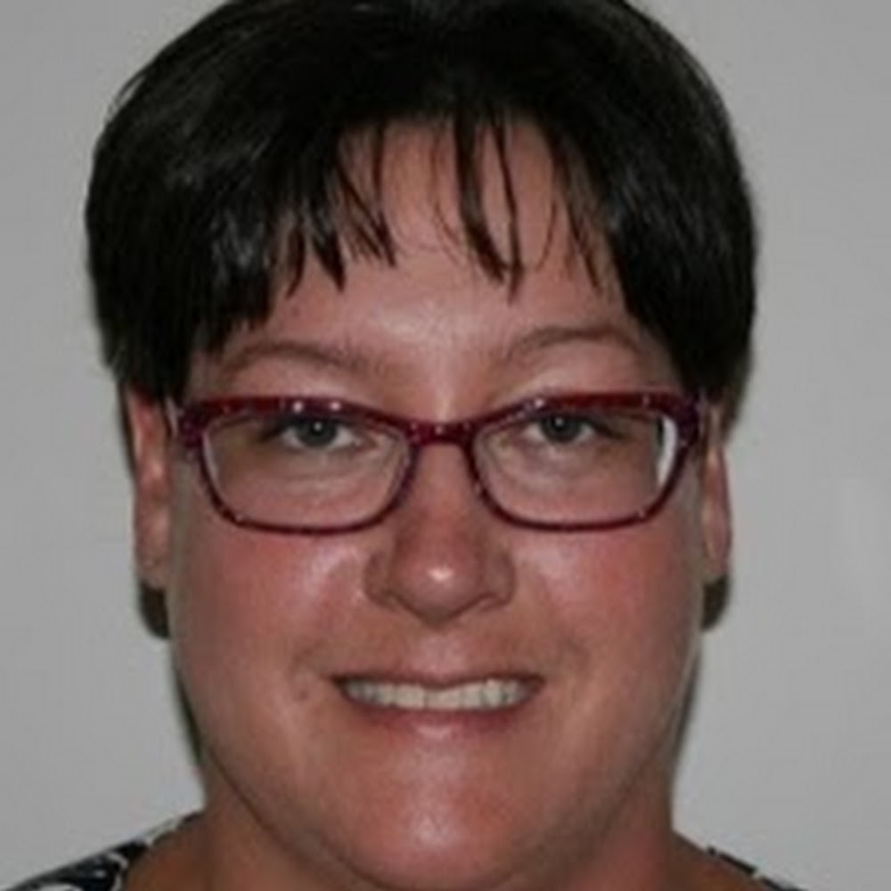 Meet your Posher, Latisha